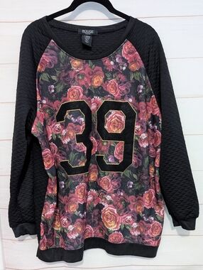Rouge Collection Floral Quilted Crewneck Sweatshirt In Black and Pink 🩷 Size 3X